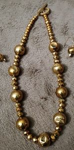 Necklace & earrings set